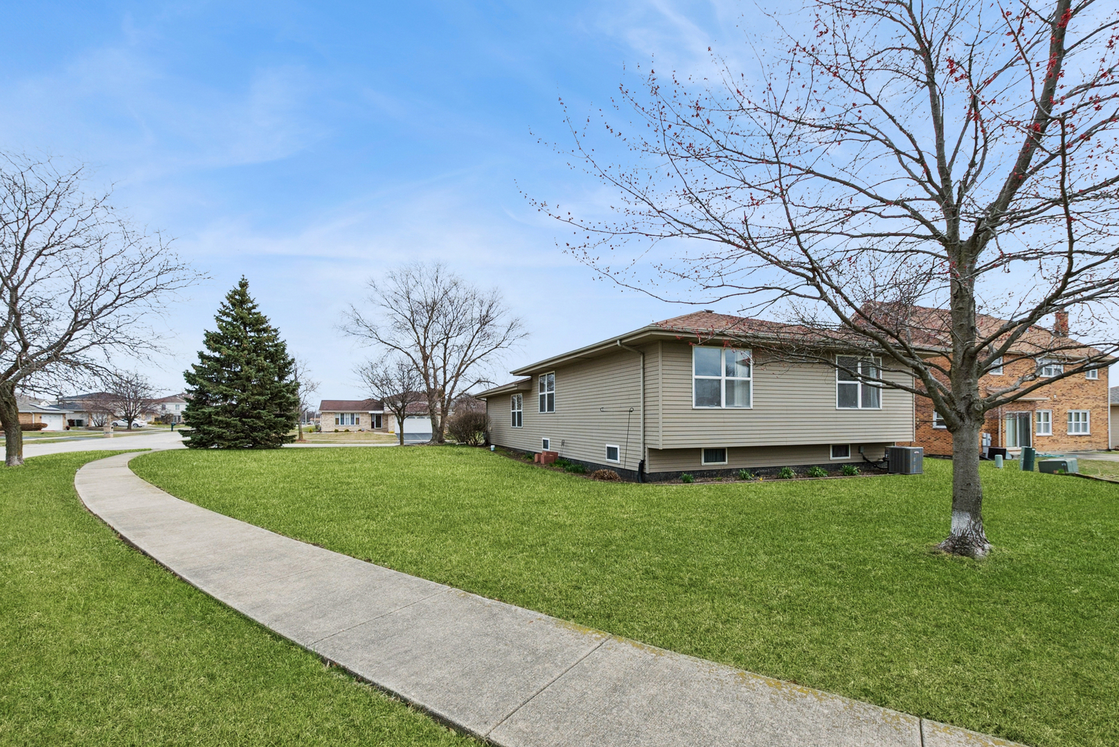 17900 Poplar Lane, Country Club Hills, IL