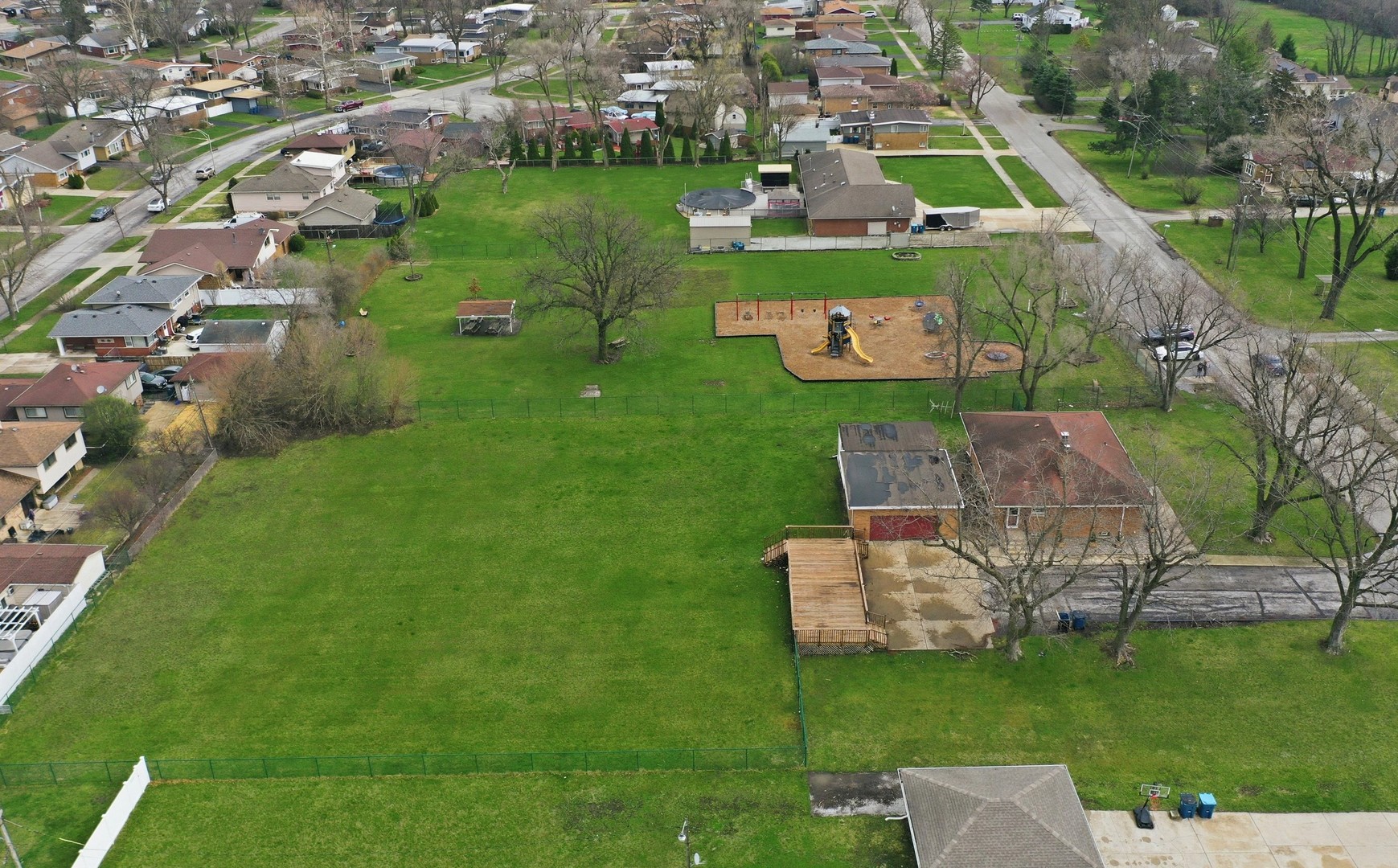 373 W Glengate Avenue, Chicago Heights, IL