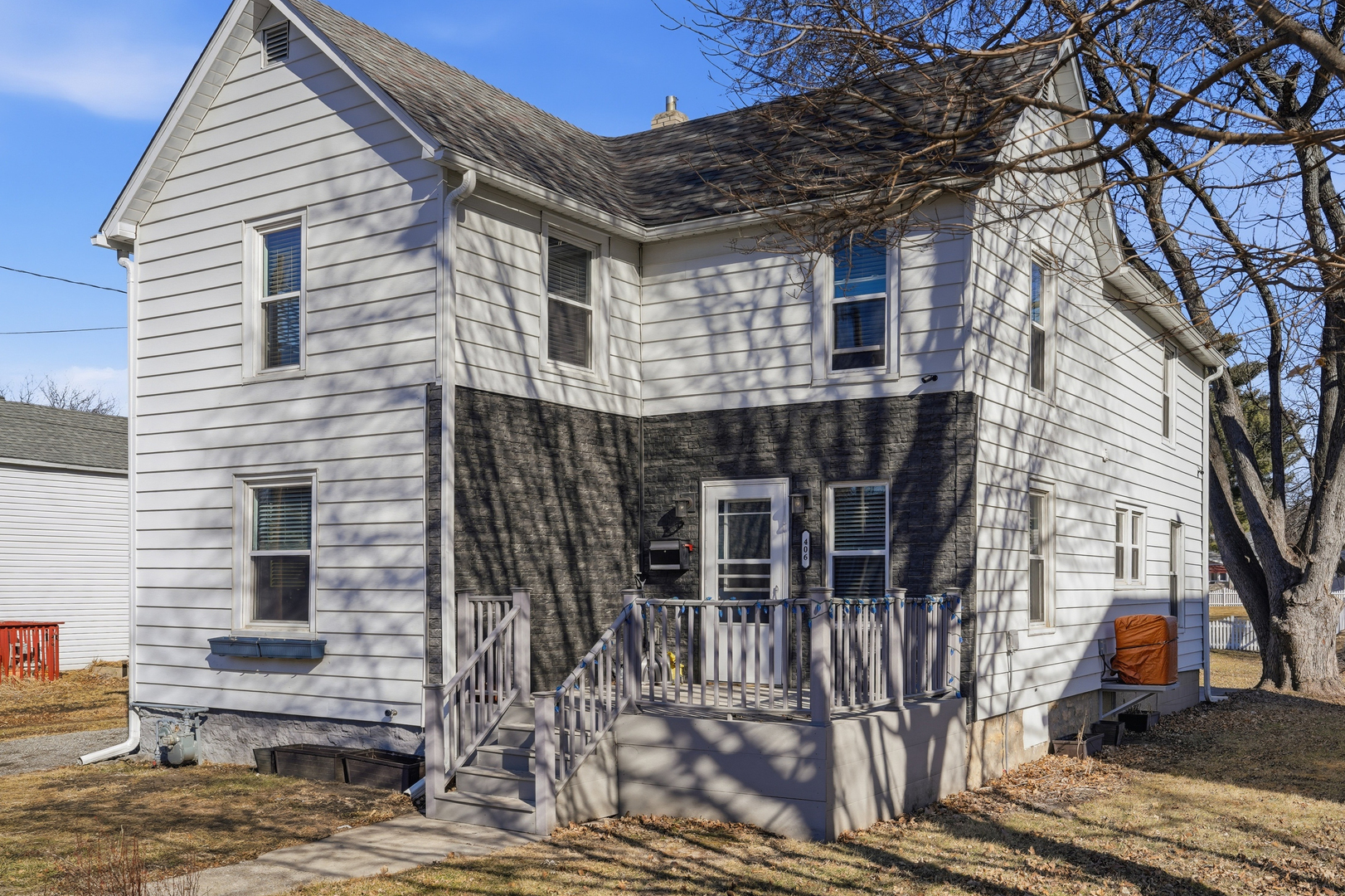 406 S Congress, Polo, IL