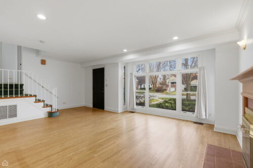 98 Williamsburg Road, Evanston, IL