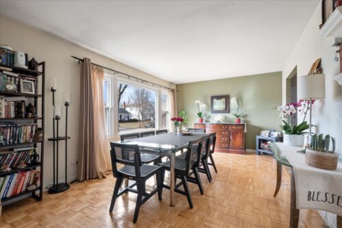 517 Longwood Drive, Buffalo Grove, IL