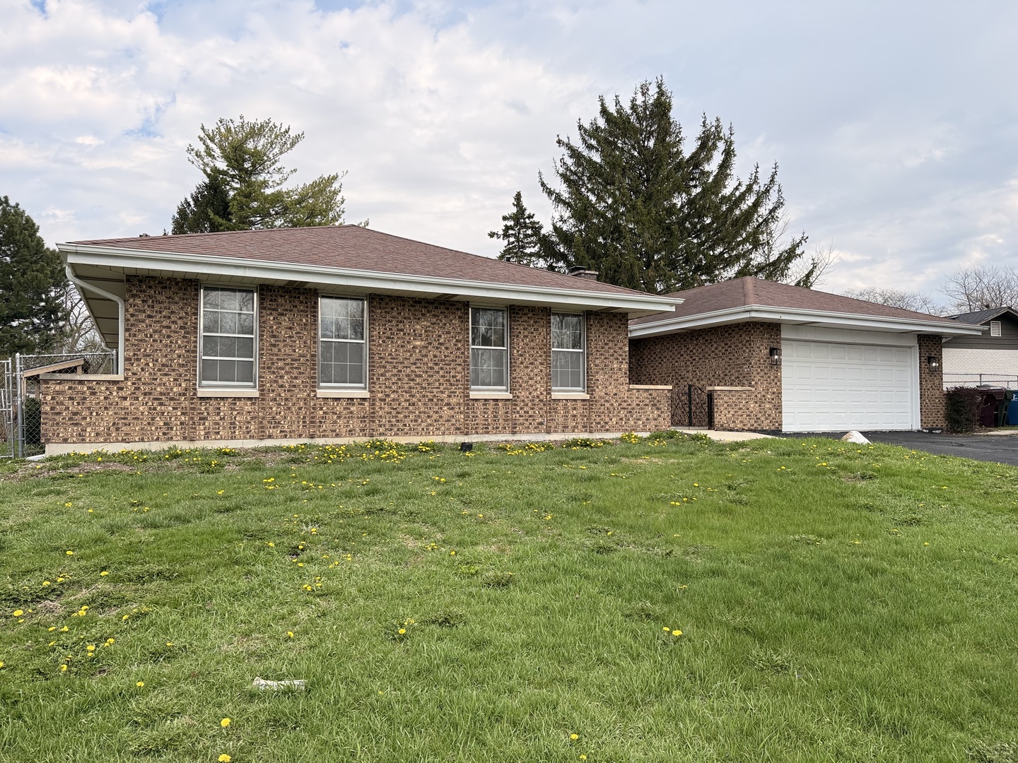 823 Bradoc Street, Chicago Heights, IL