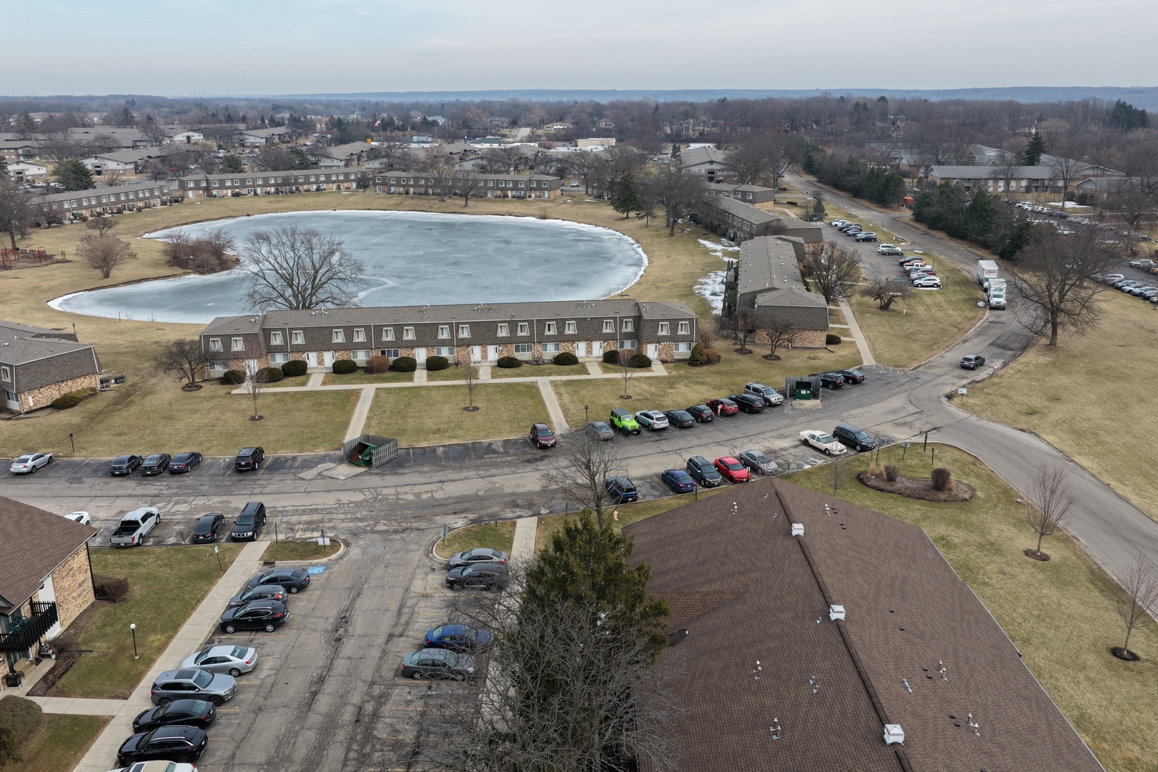 3A KINGERY QUARTER #103, Willowbrook, IL