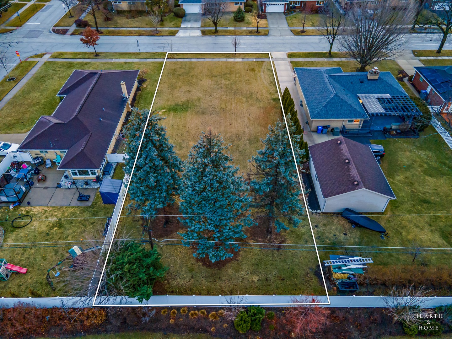 103 N Louis Street, Mount Prospect, IL