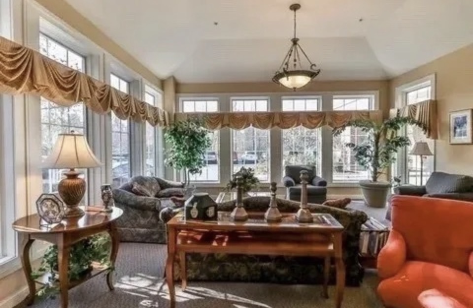 801 N MCLEAN Boulevard #330, Elgin, IL