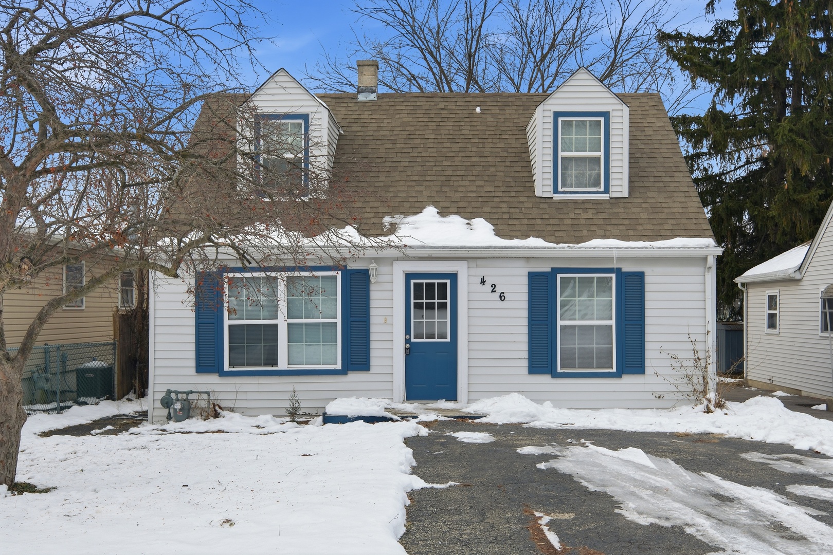 426 ALPINE Drive, Round Lake, IL