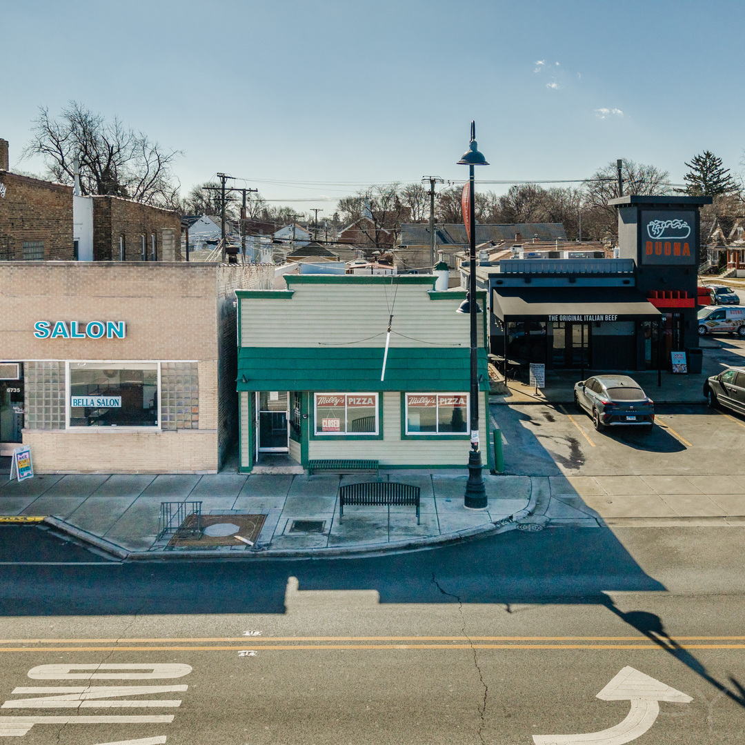 6737 Roosevelt Road, Berwyn, IL