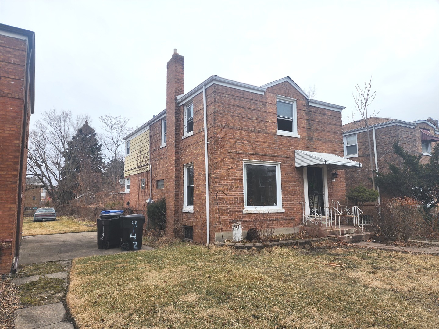 9138 S Perry Avenue, Chicago, IL