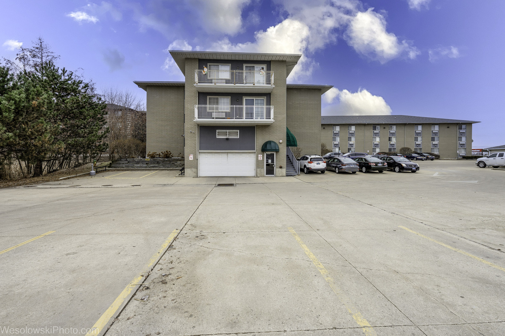 3305 Sunset Avenue #325, Waukegan, IL
