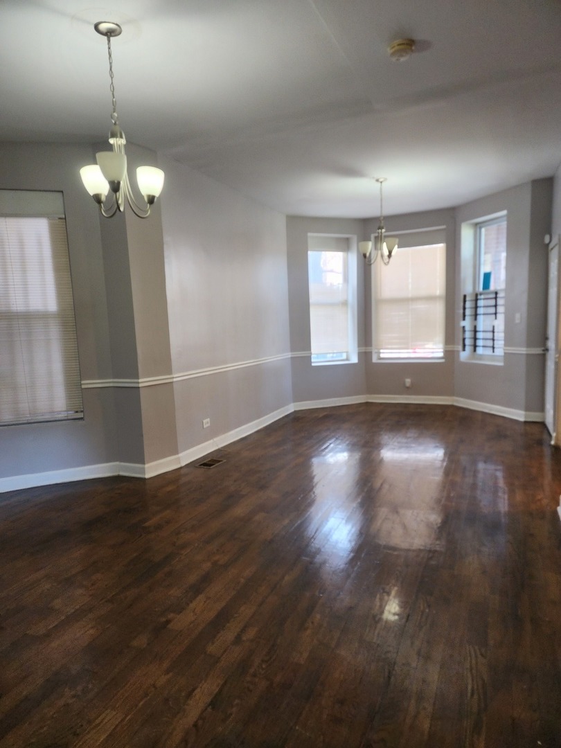 6315 S Eberhart Avenue, Chicago, IL