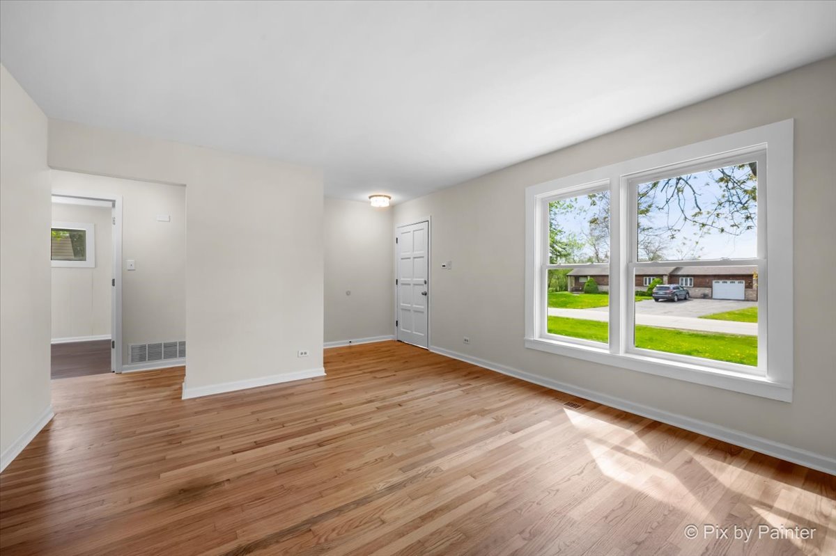 985 Aspen Street, Hoffman Estates, IL