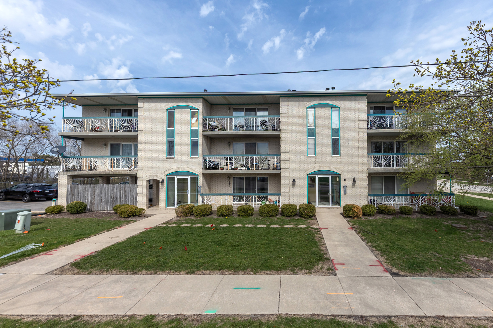 1263 Chalet Road #211, Naperville, IL