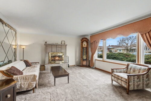 8411 S Kostner Avenue, Chicago, IL