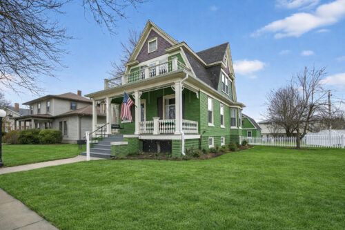 212 N Pine Street, Momence, IL