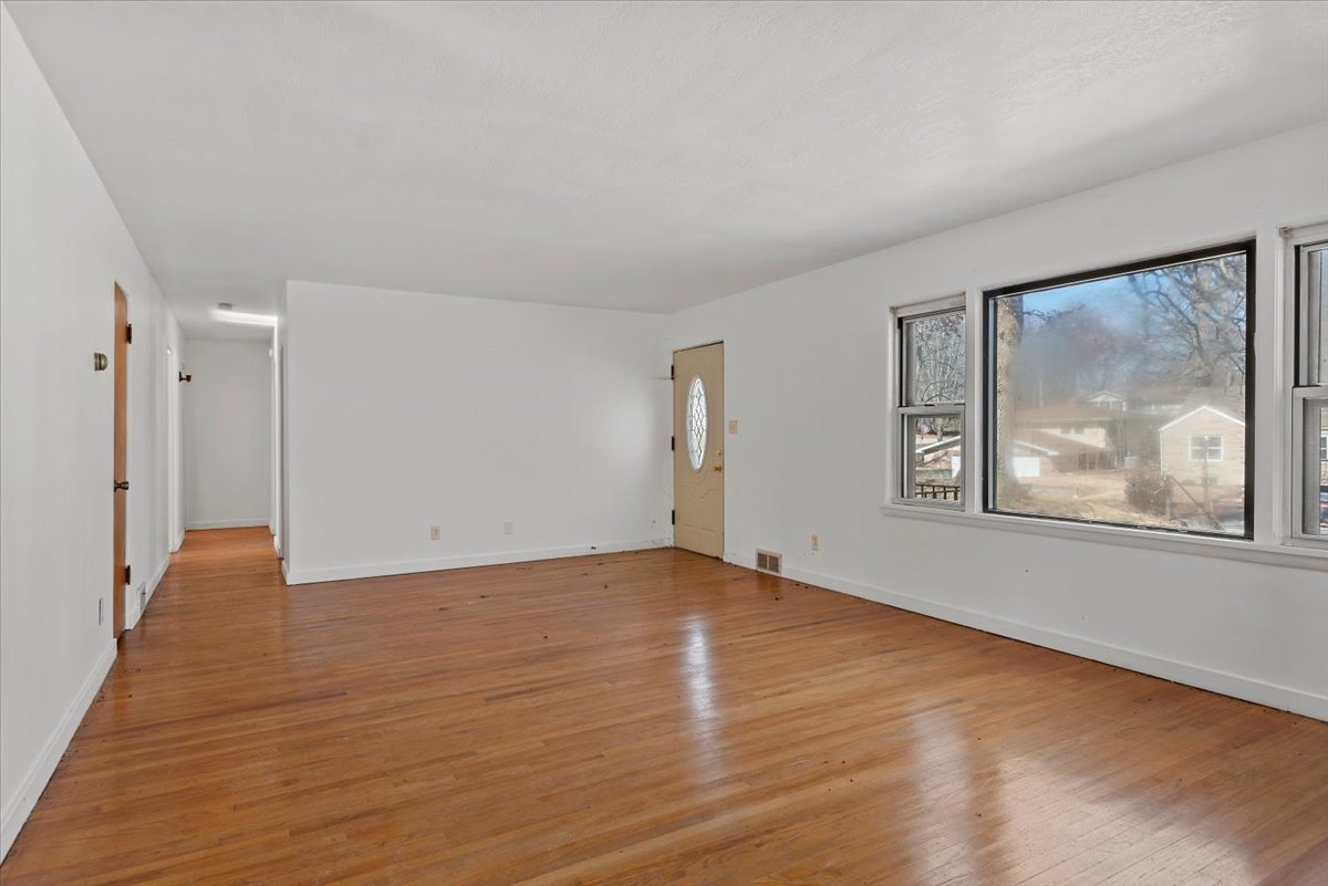 2919 Wasson Way, Decatur, IL