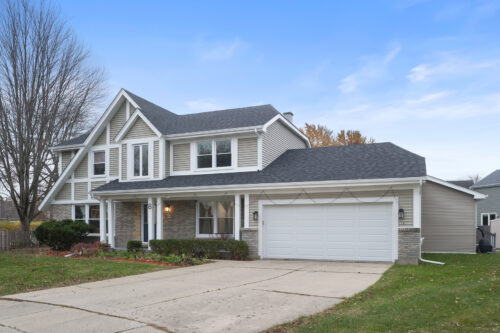 8 Hampton Court, Mundelein, IL