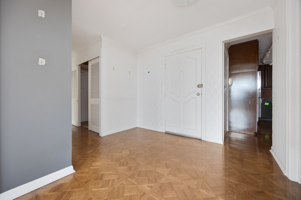 320 W OAKDALE Avenue #1301-1302, Chicago, IL