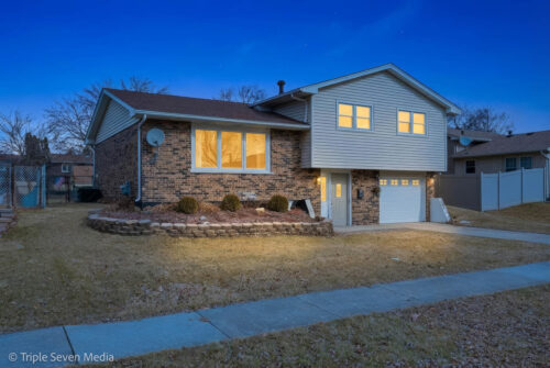 7412 160th Street, Tinley Park, IL