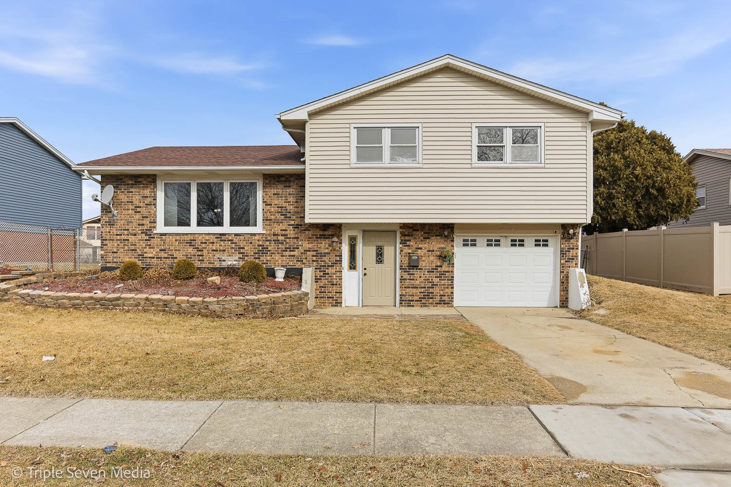7412 160th Street, Tinley Park, IL