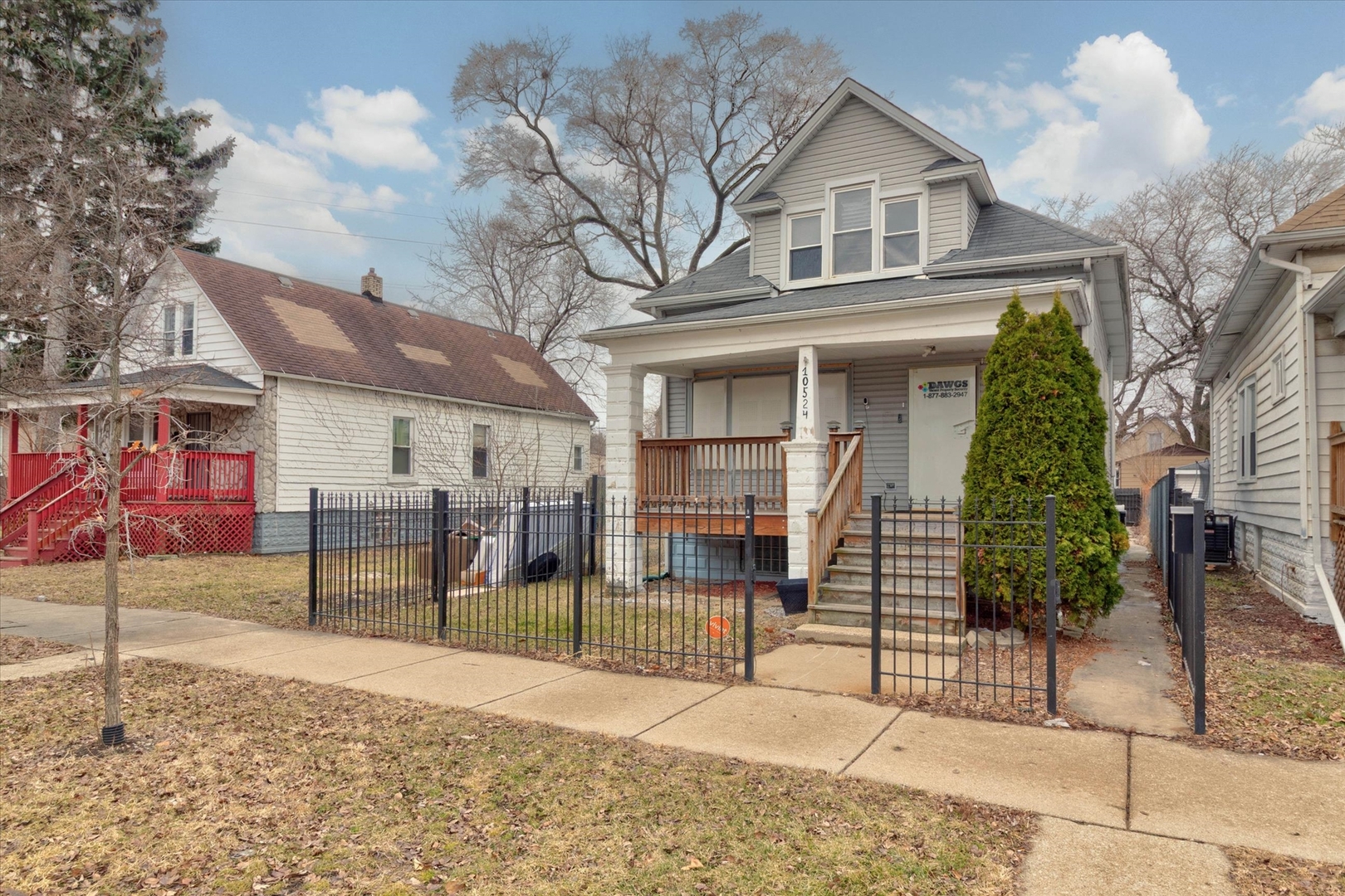 10524 S LaSalle Street, Chicago, IL