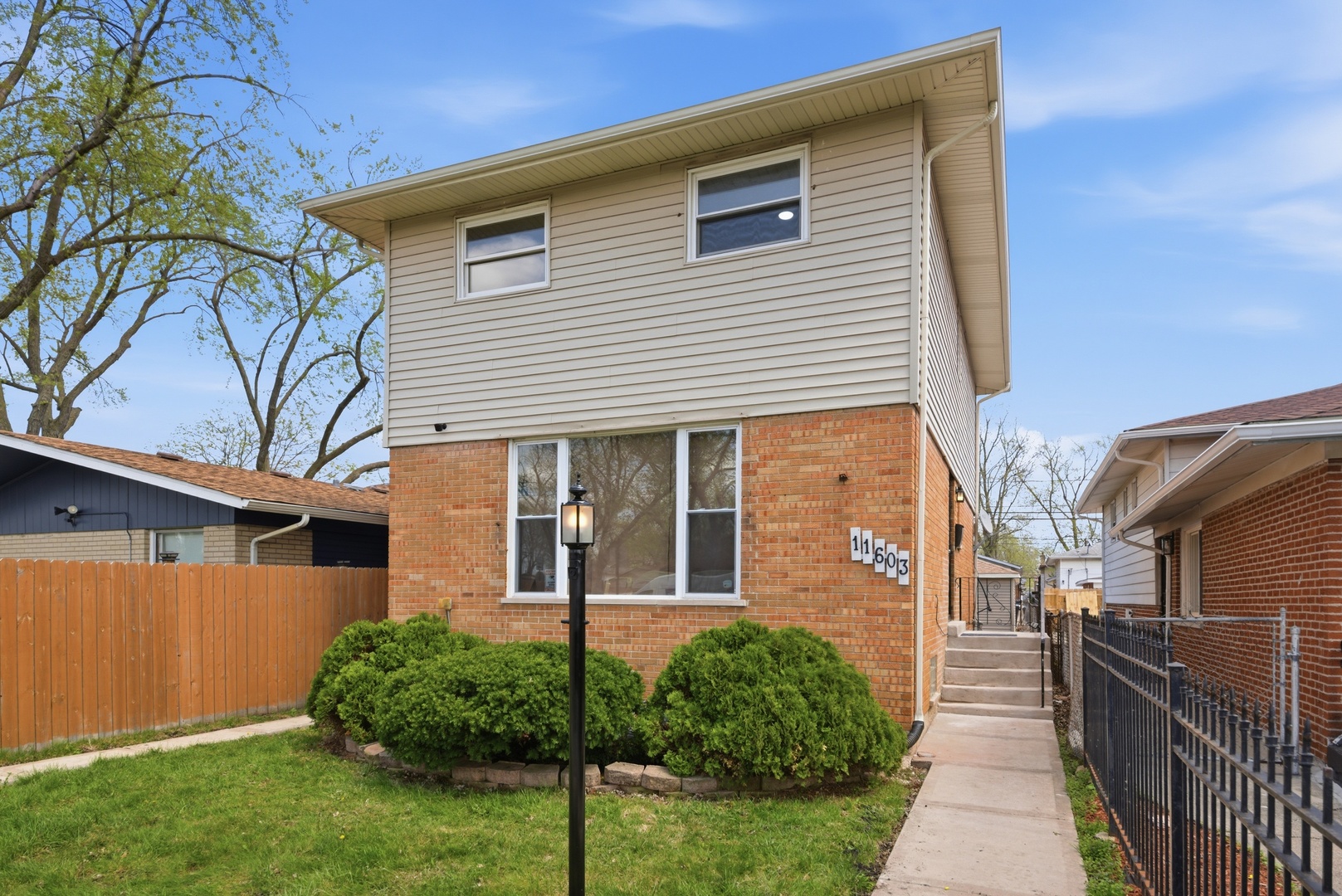 11603 S Loomis Street, Chicago, IL