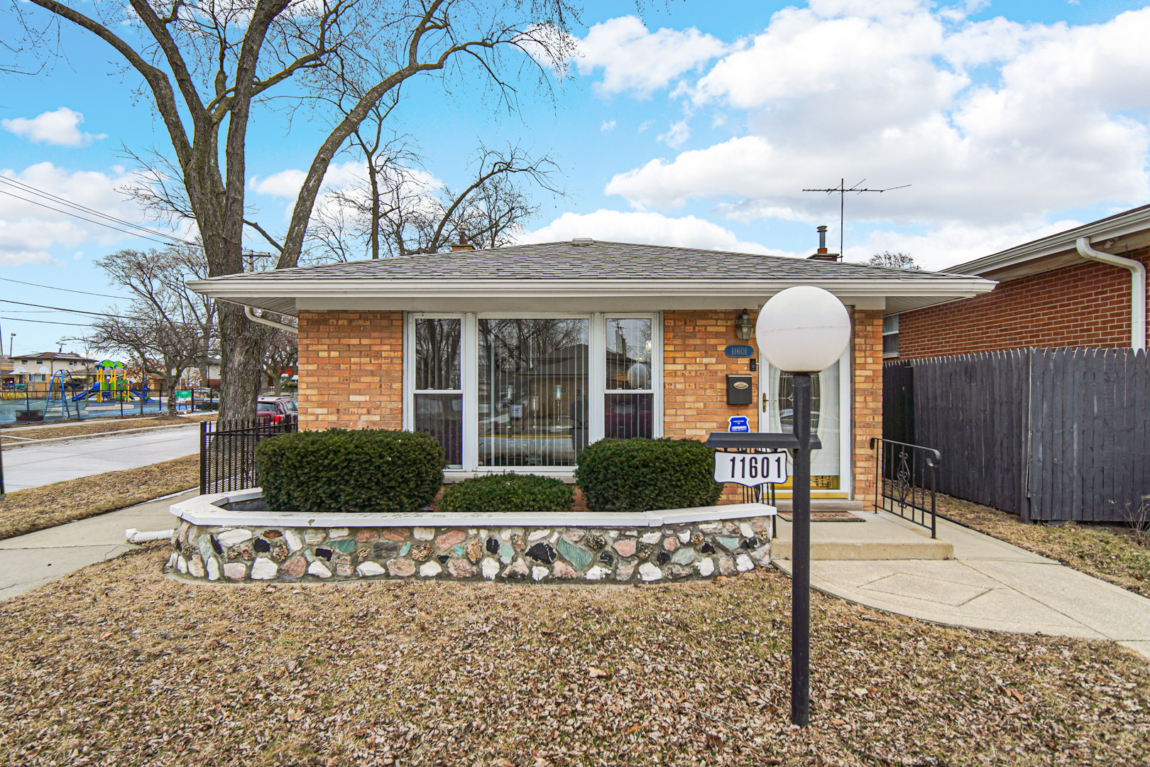 11601 S Ada Street, Chicago, IL