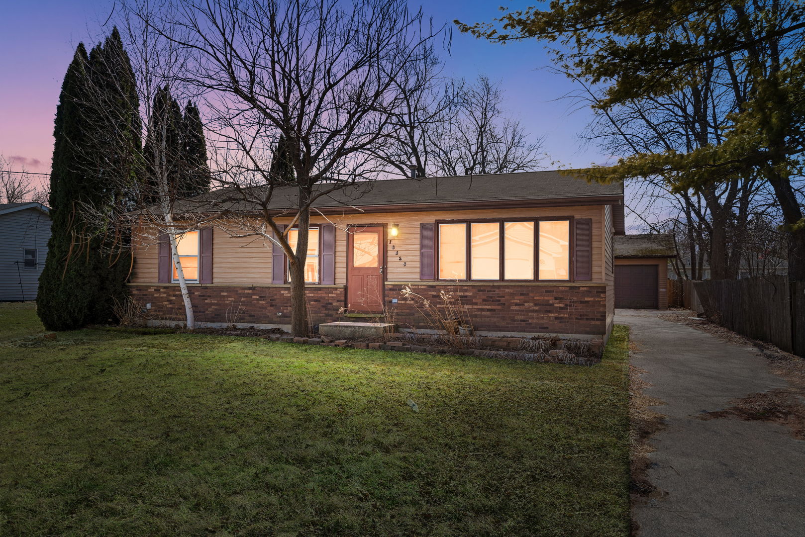 10435 W Chaplin Avenue, Beach Park, IL