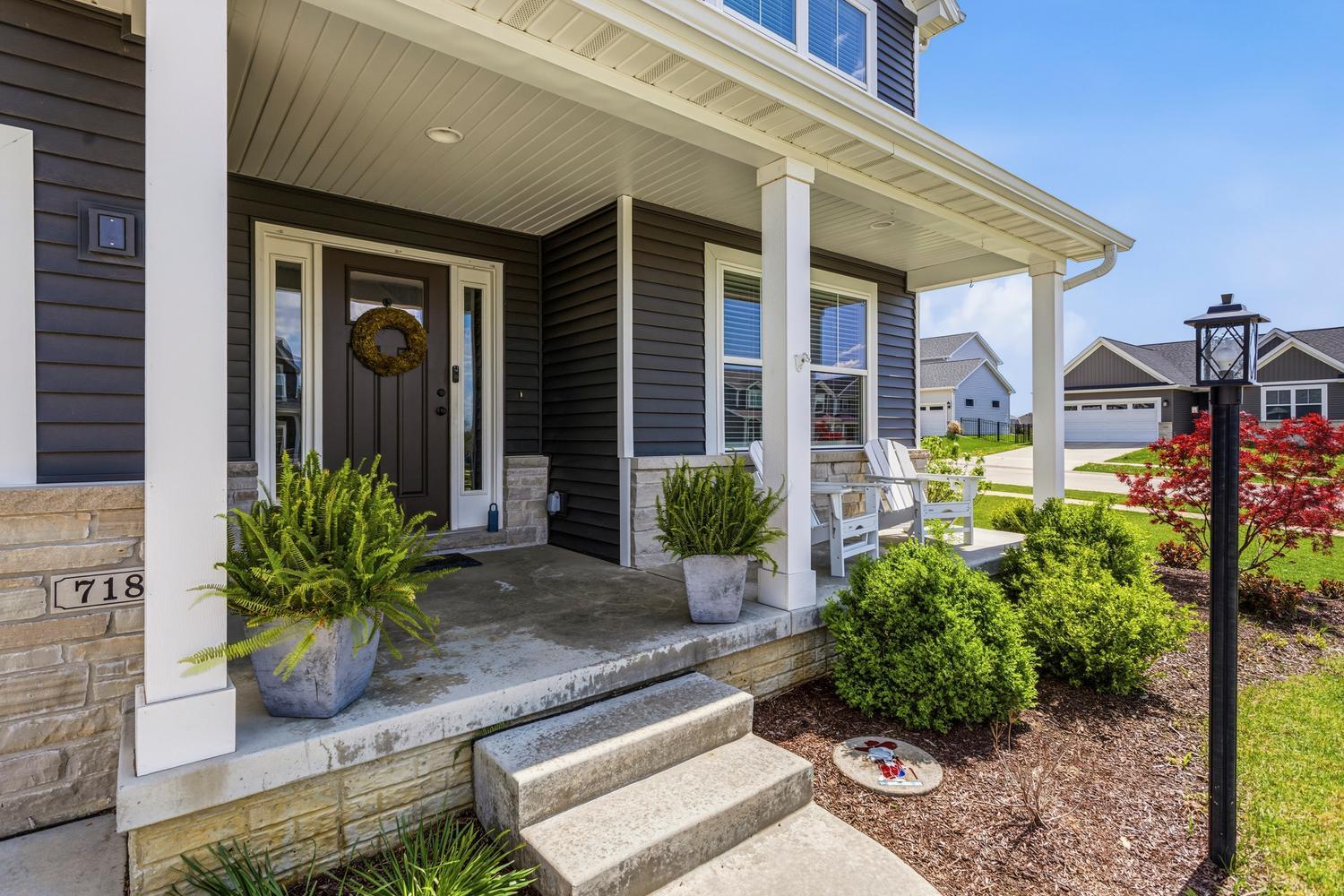 718 Cole Lane, Mahomet, IL