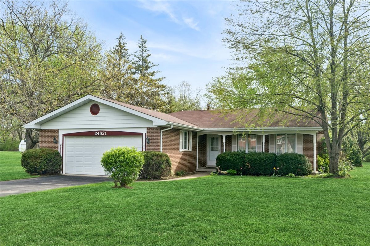 24821 S Michaels Street, Crete, IL