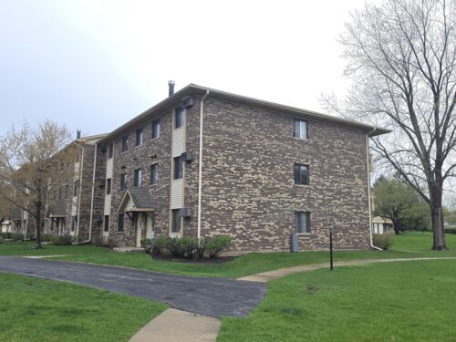 12 Parkside Court #10, Vernon Hills, IL