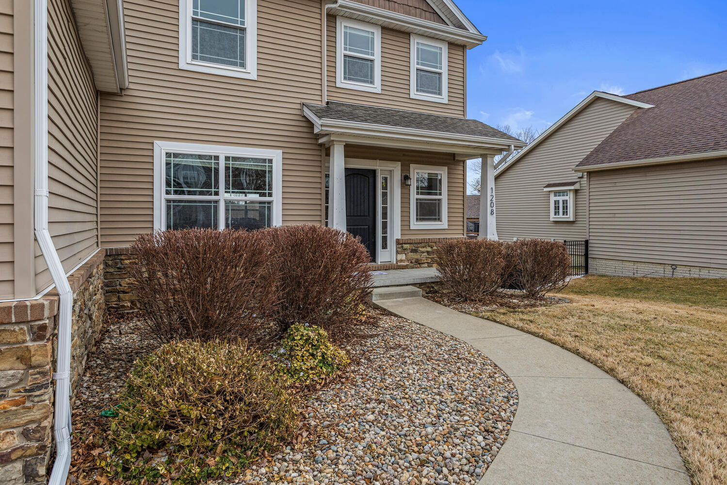 1208 White Oak Road, Mahomet, IL