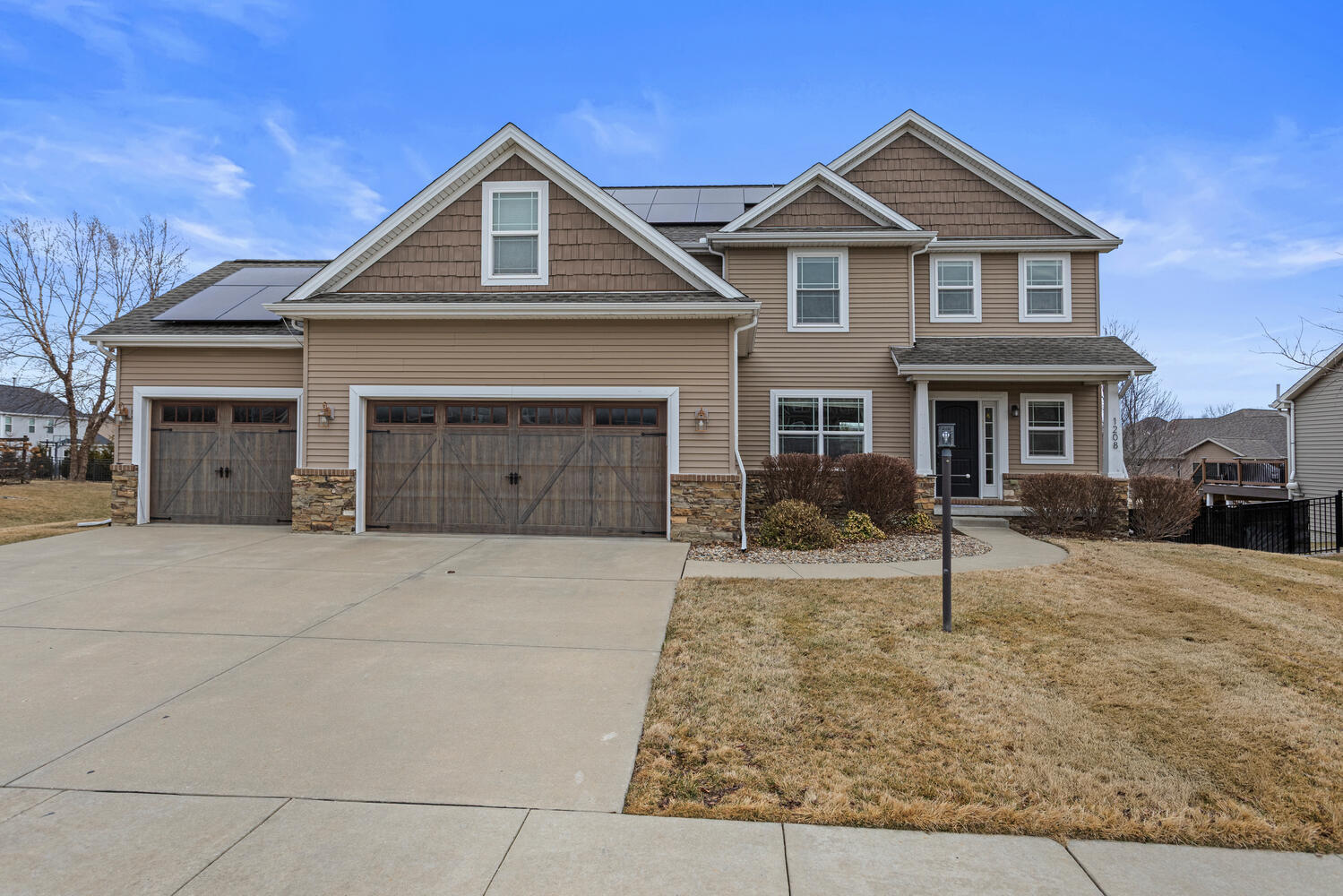 1208 White Oak Road, Mahomet, IL