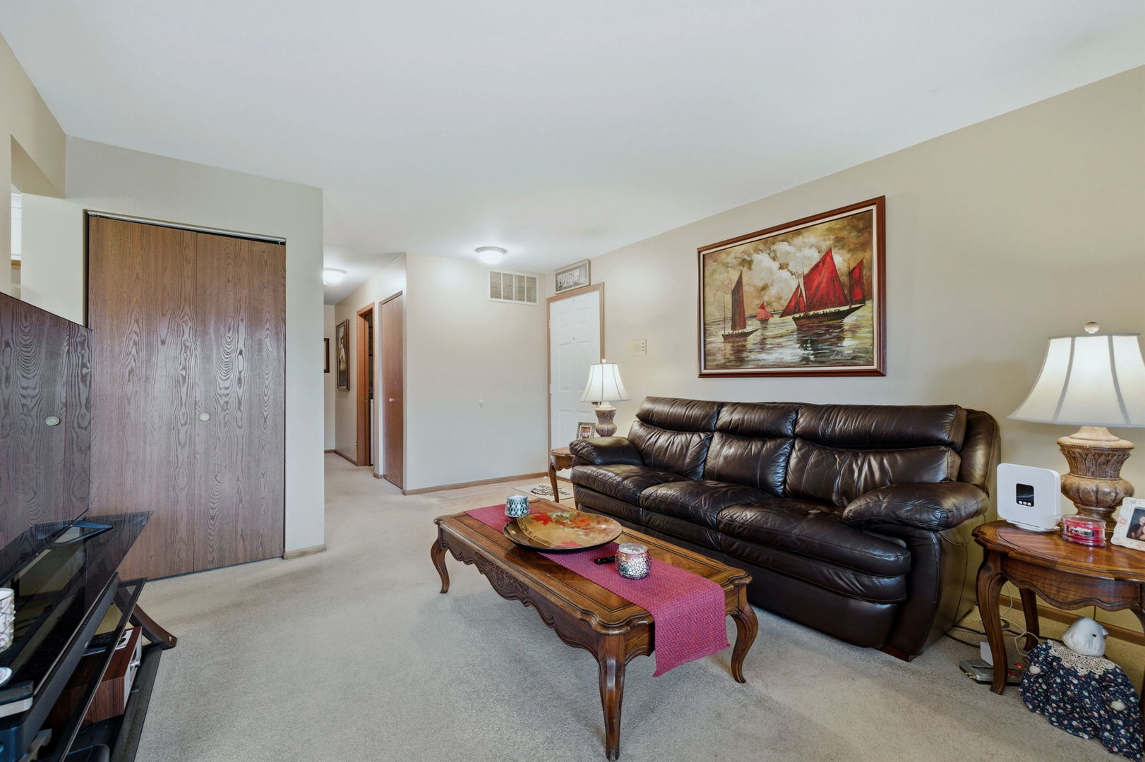 1215 Williamsport Drive #2, Westmont, IL