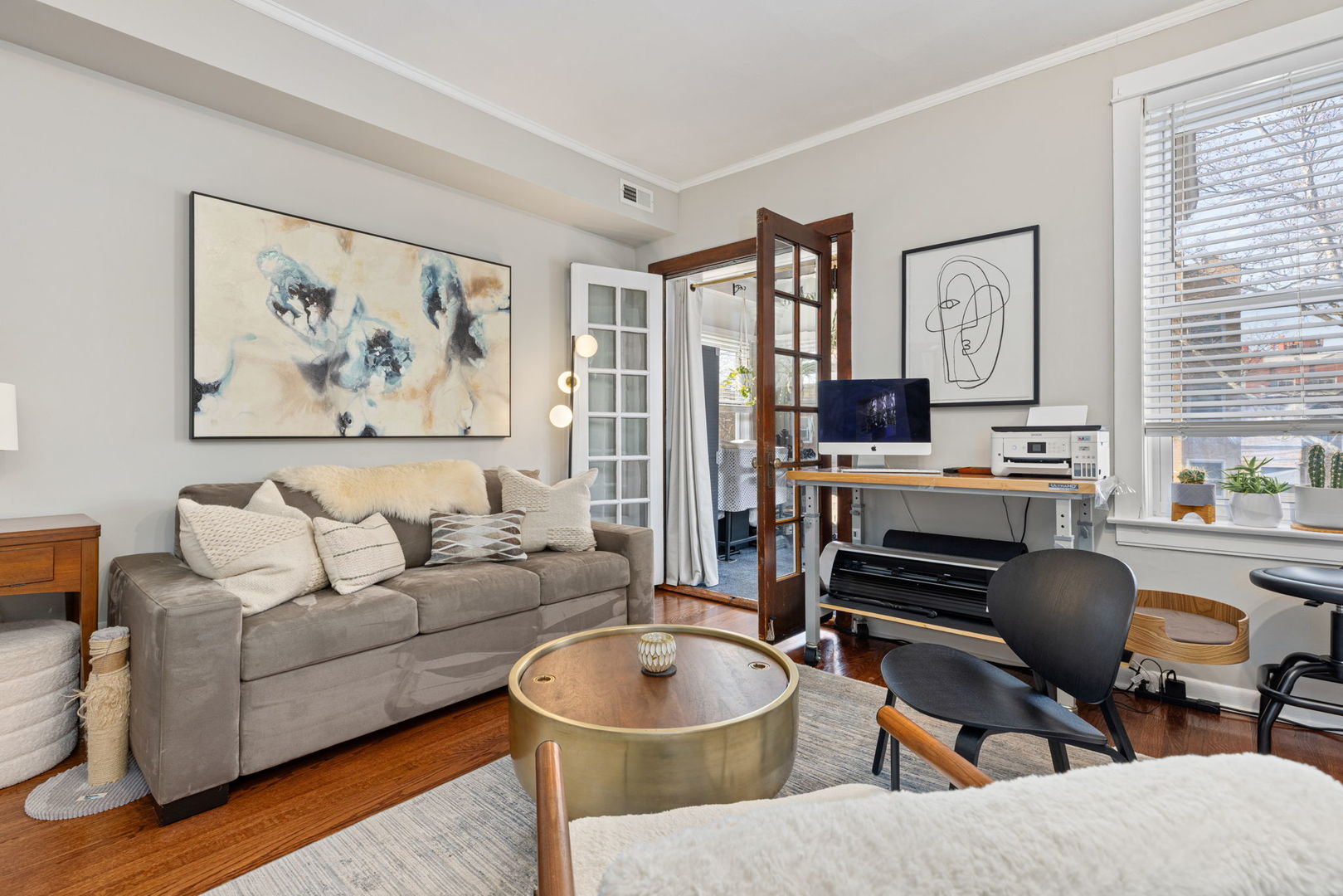 4519 N TROY Street, Chicago, IL