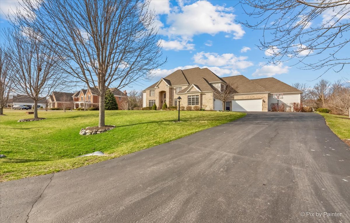 28730 W Harvest Glen Circle, Cary, IL