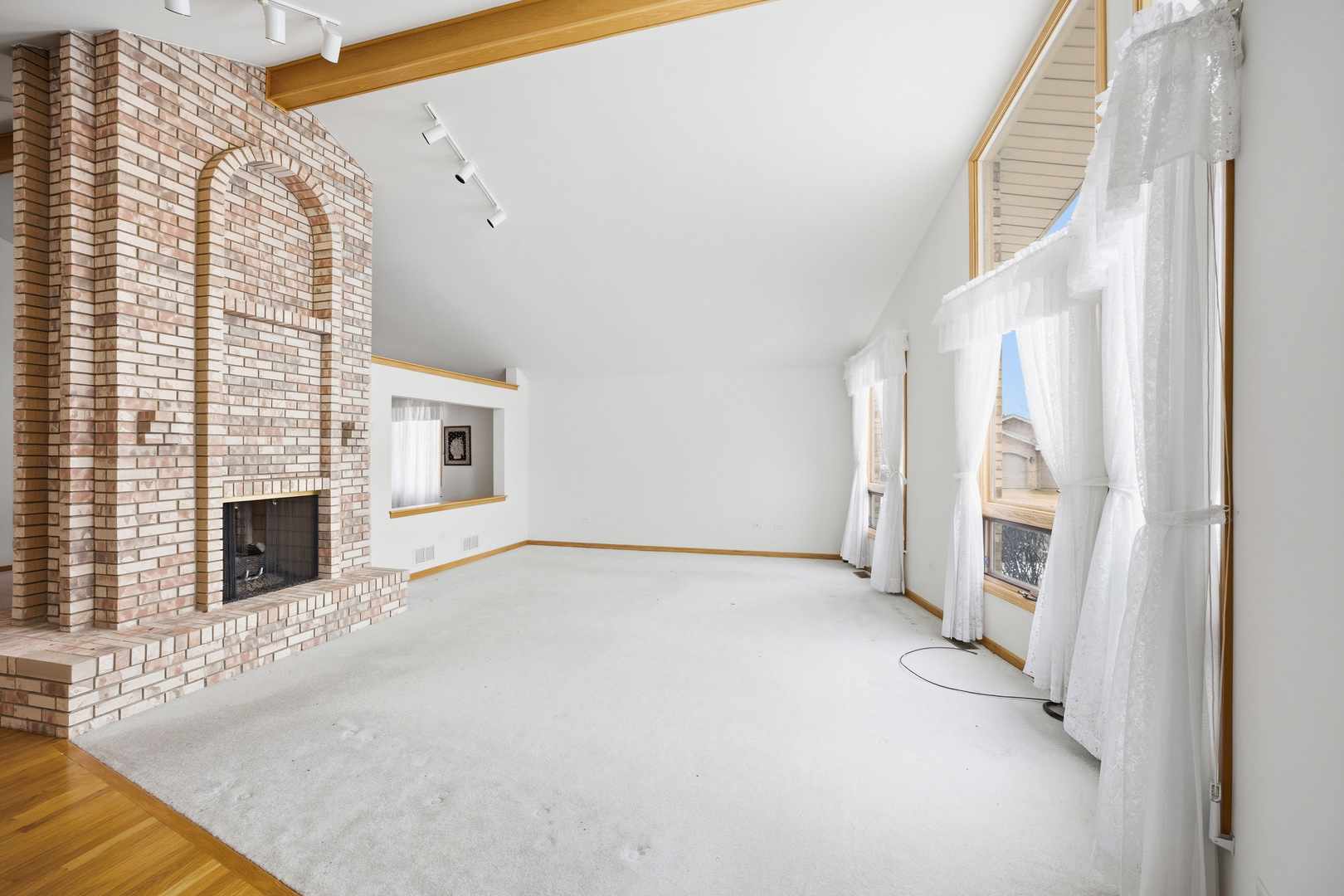 19518 Ridgemont Drive, Tinley Park, IL