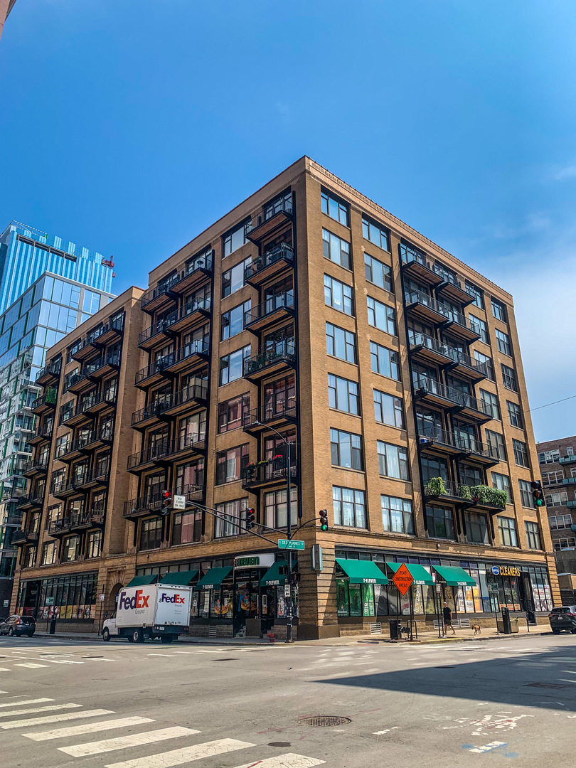 625 W Jackson Boulevard #307, Chicago, IL