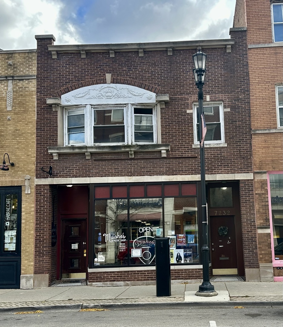 7232 Madison Street, Forest Park, IL