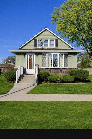 7710 W 66th Street, Bedford Park, IL