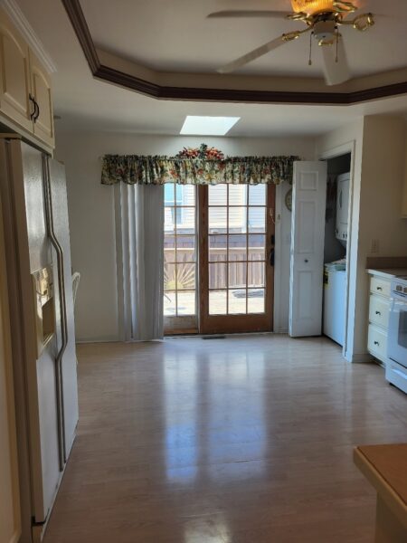 7710 W 66th Street, Bedford Park, IL