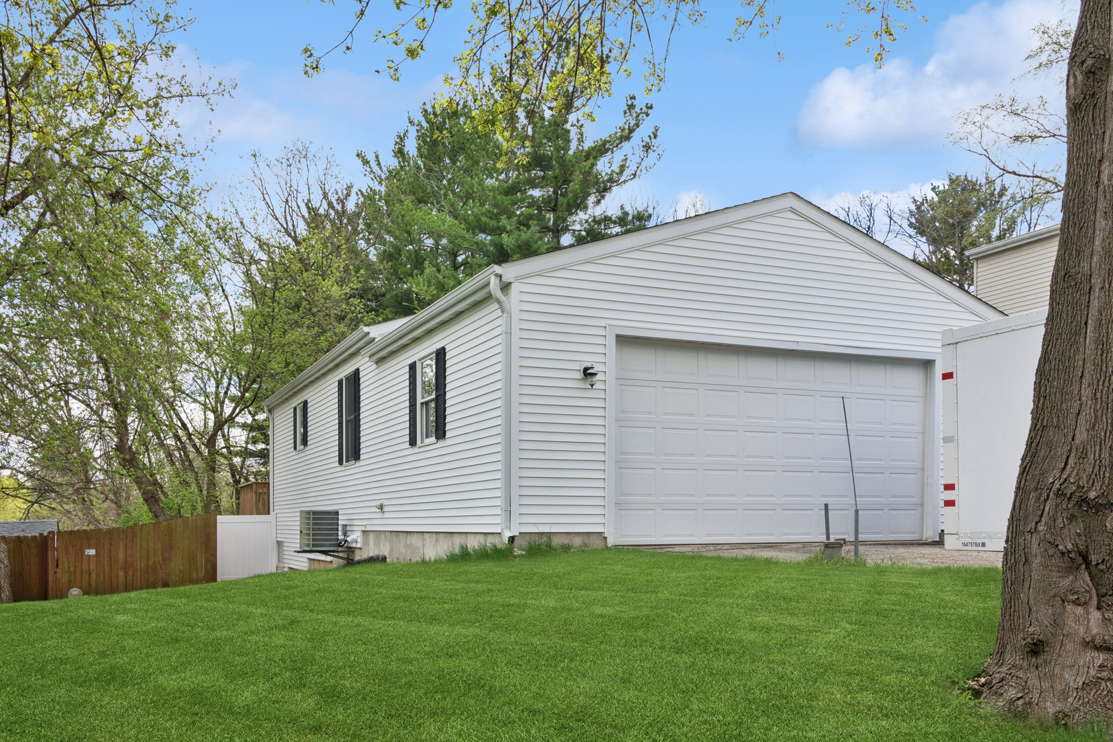 7509 Marblehead Road, Wonder Lake, IL