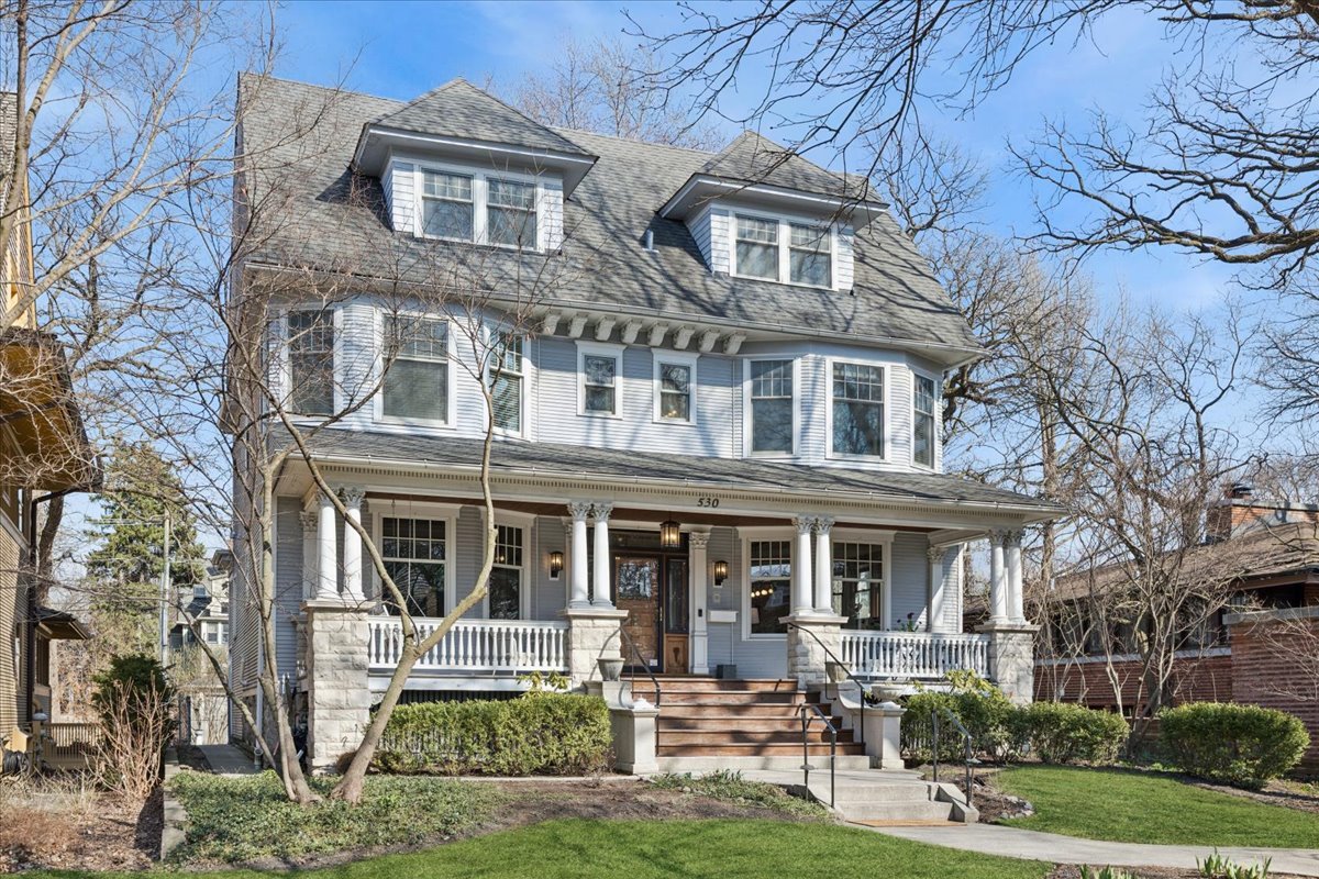 530 N East Avenue, Oak Park, IL