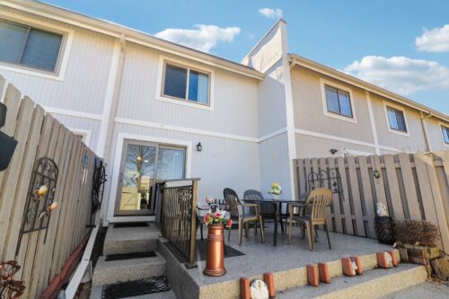 673 Cardinal Court, Grayslake, IL