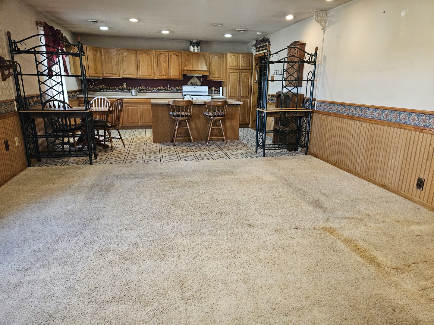 1408 N State RTE 1-17, Momence, IL