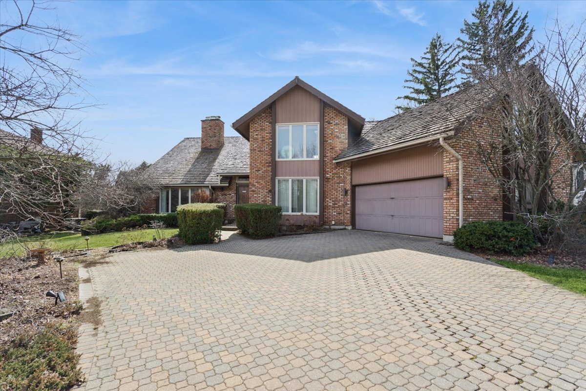 2715 35th Street, Oak Brook, IL