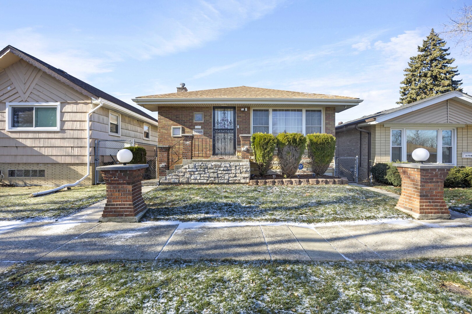 16508 EMERALD Avenue, Harvey, IL