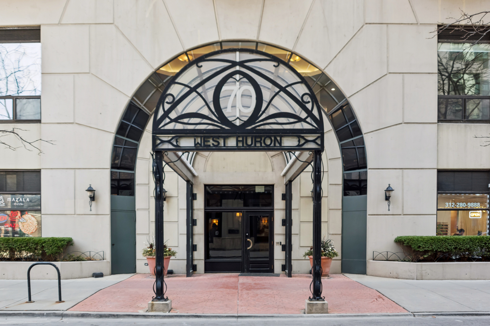 70 W Huron Street #1704, Chicago, IL