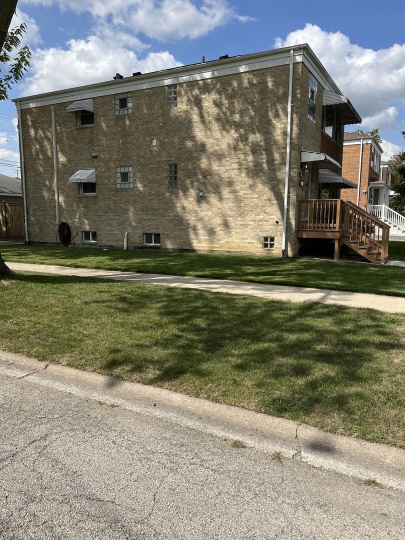 1018 E Oak Avenue, La Grange Park, IL