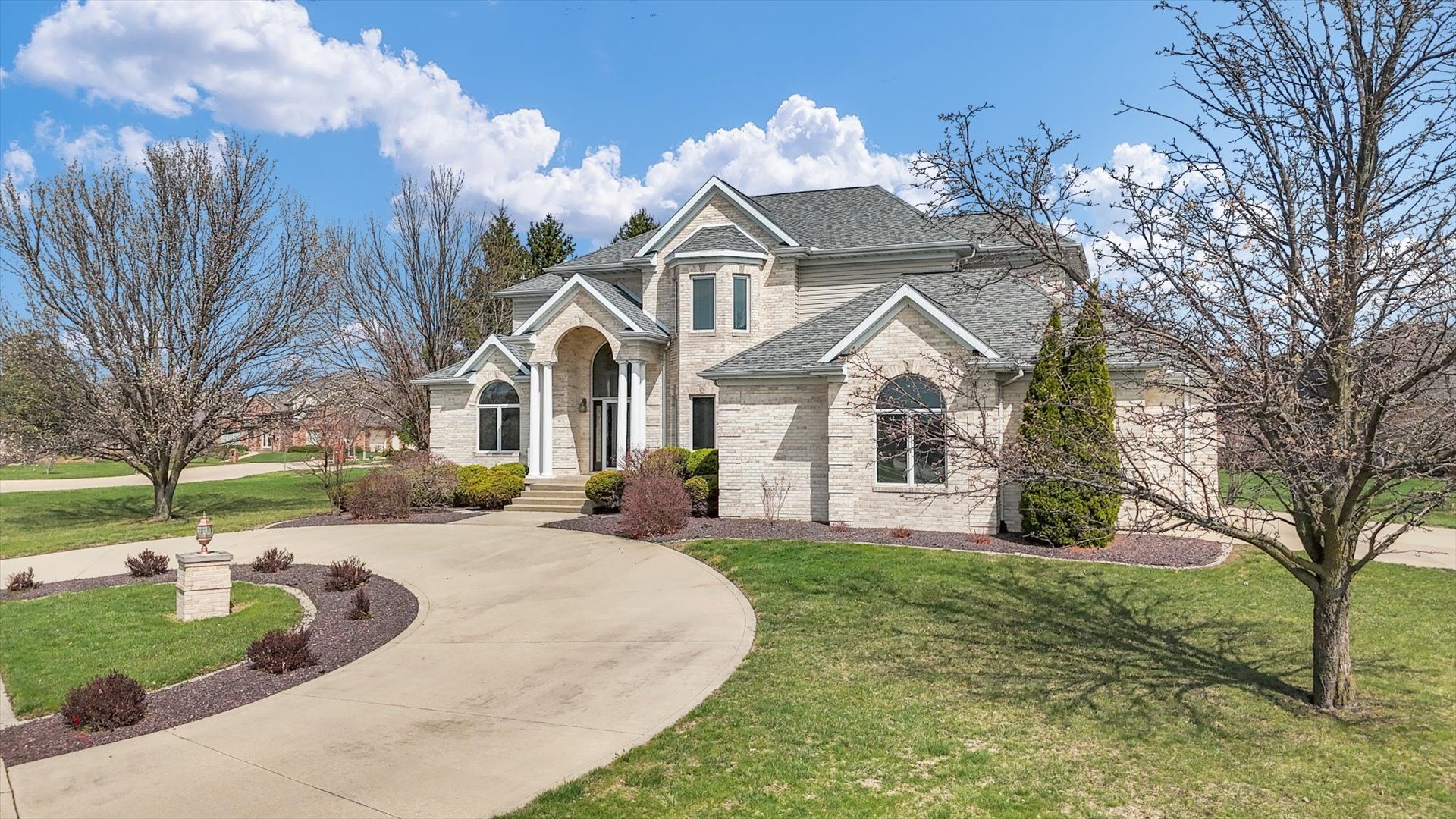4412 Brittany Trail Drive, Champaign, IL