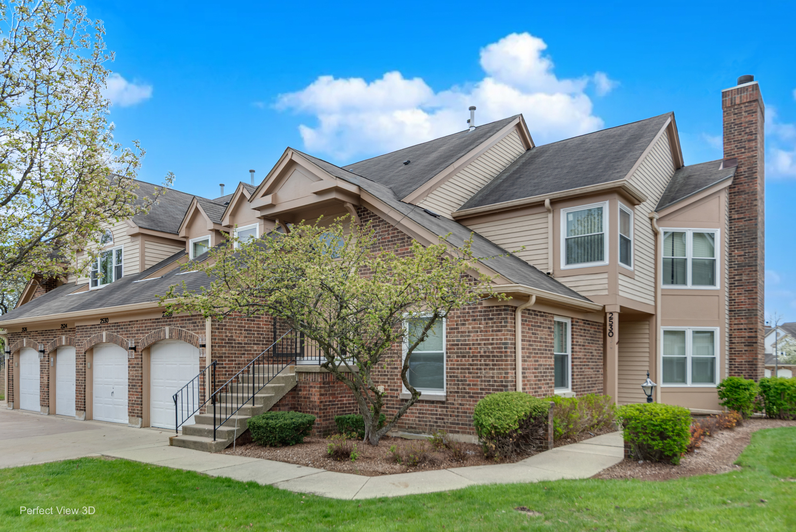 2530 Live Oak Lane, Buffalo Grove, IL